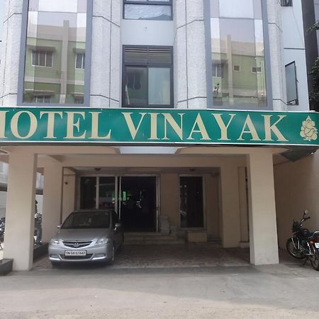 Hotel Vinayak Kojambuttúr Kültér fotó